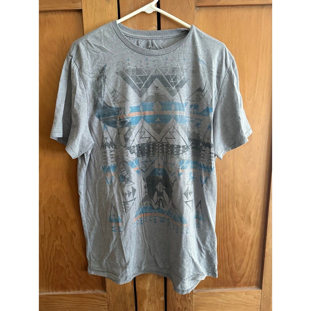 Men’s t shirt